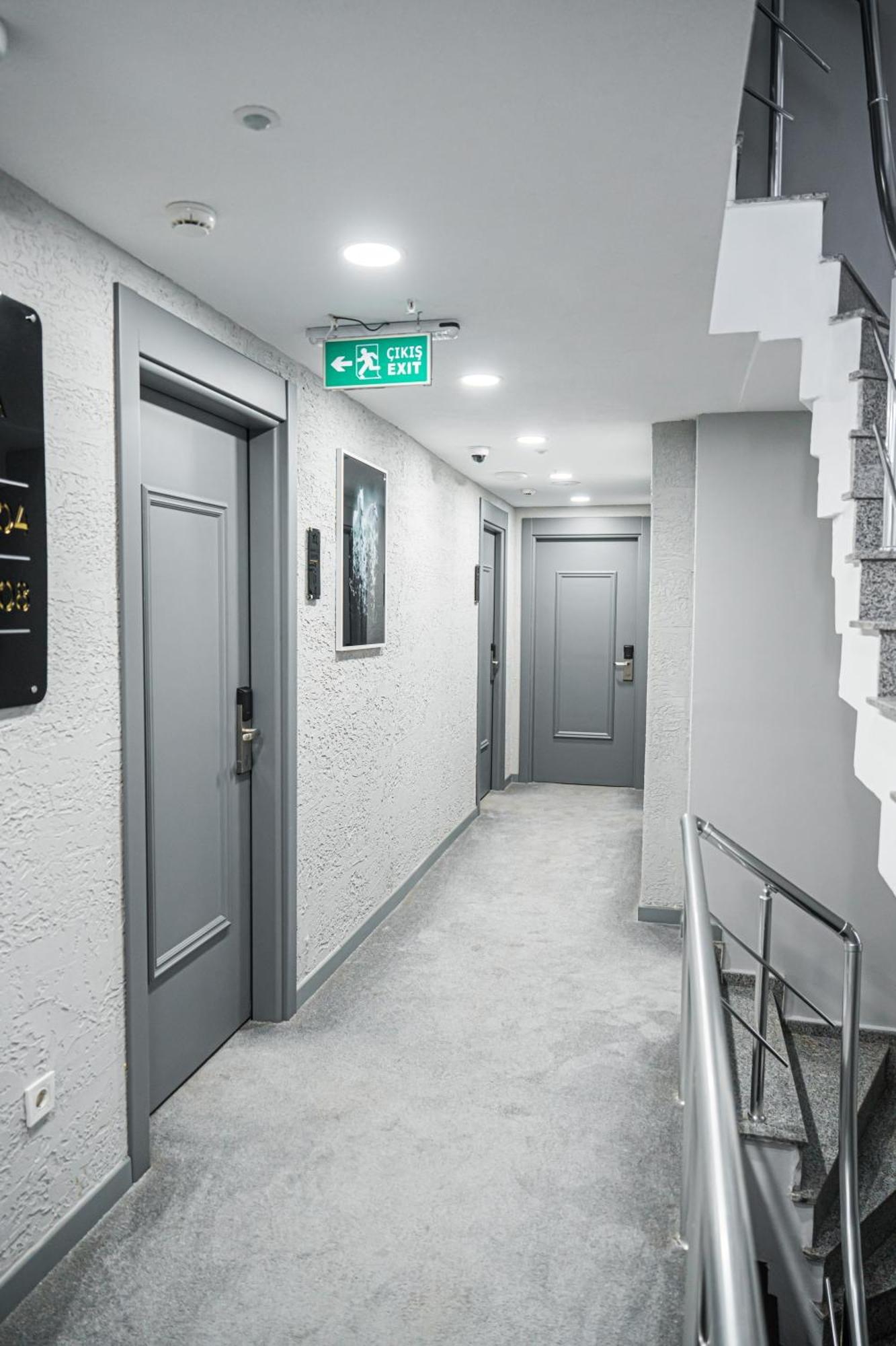 Monezza Hotel Maltepe อิสตันบูล ภายนอก รูปภาพ