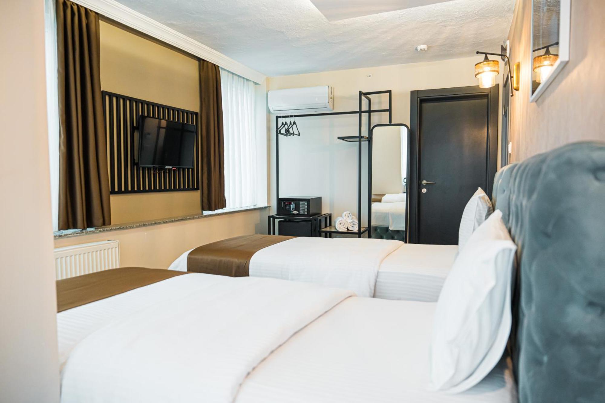 Monezza Hotel Maltepe อิสตันบูล ภายนอก รูปภาพ