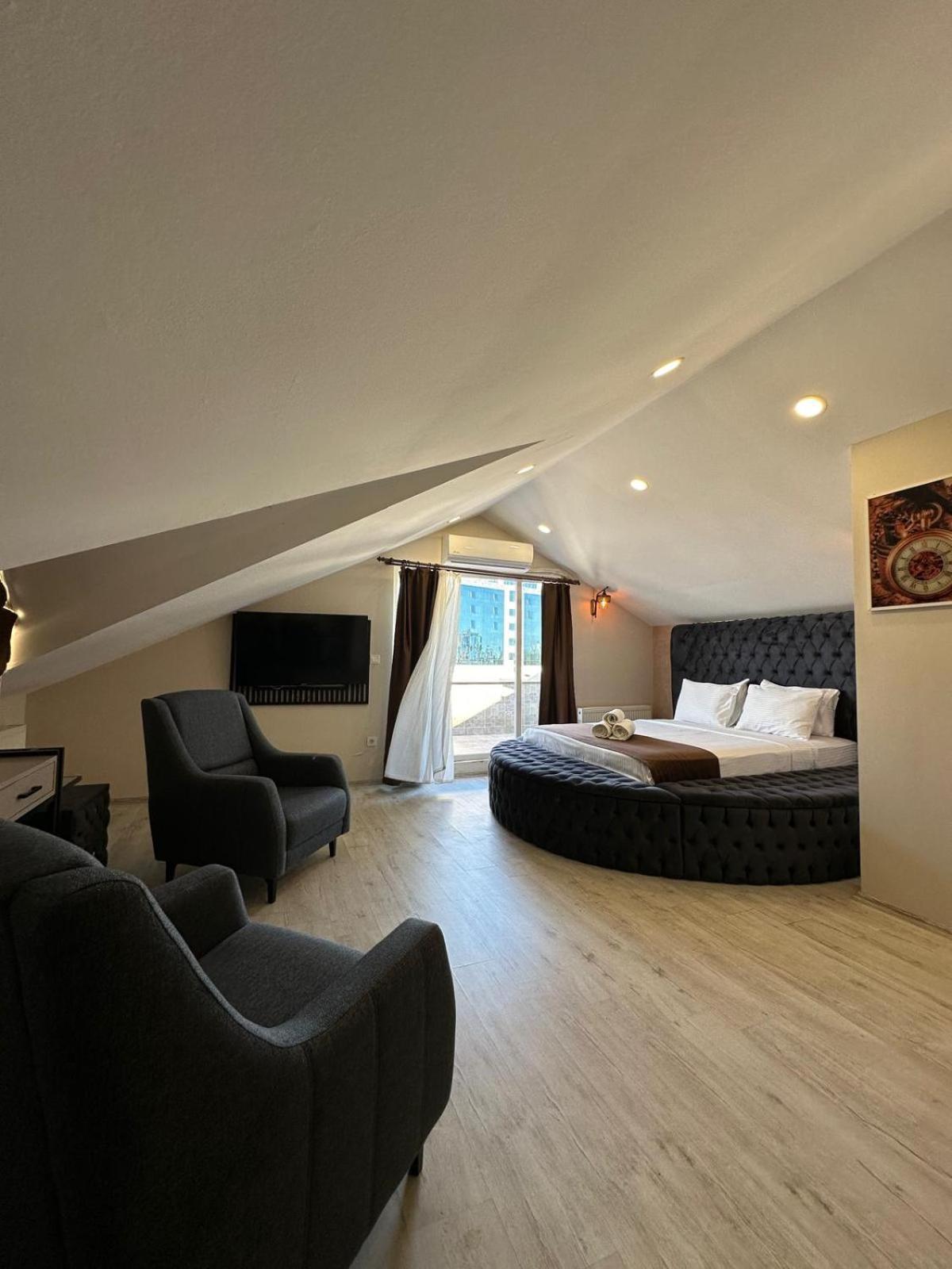 Monezza Hotel Maltepe อิสตันบูล ภายนอก รูปภาพ