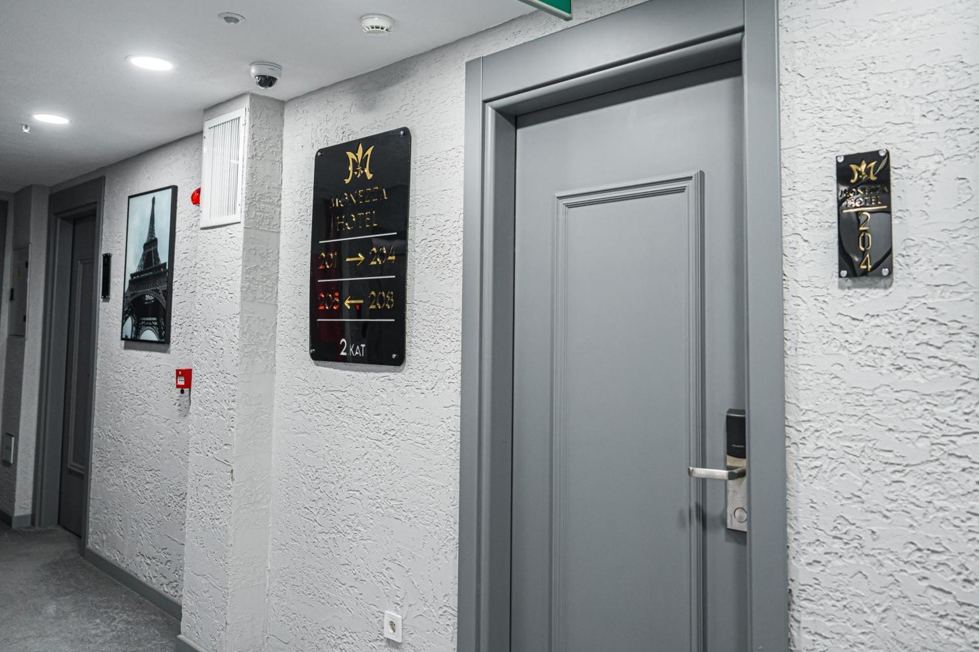 Monezza Hotel Maltepe อิสตันบูล ภายนอก รูปภาพ