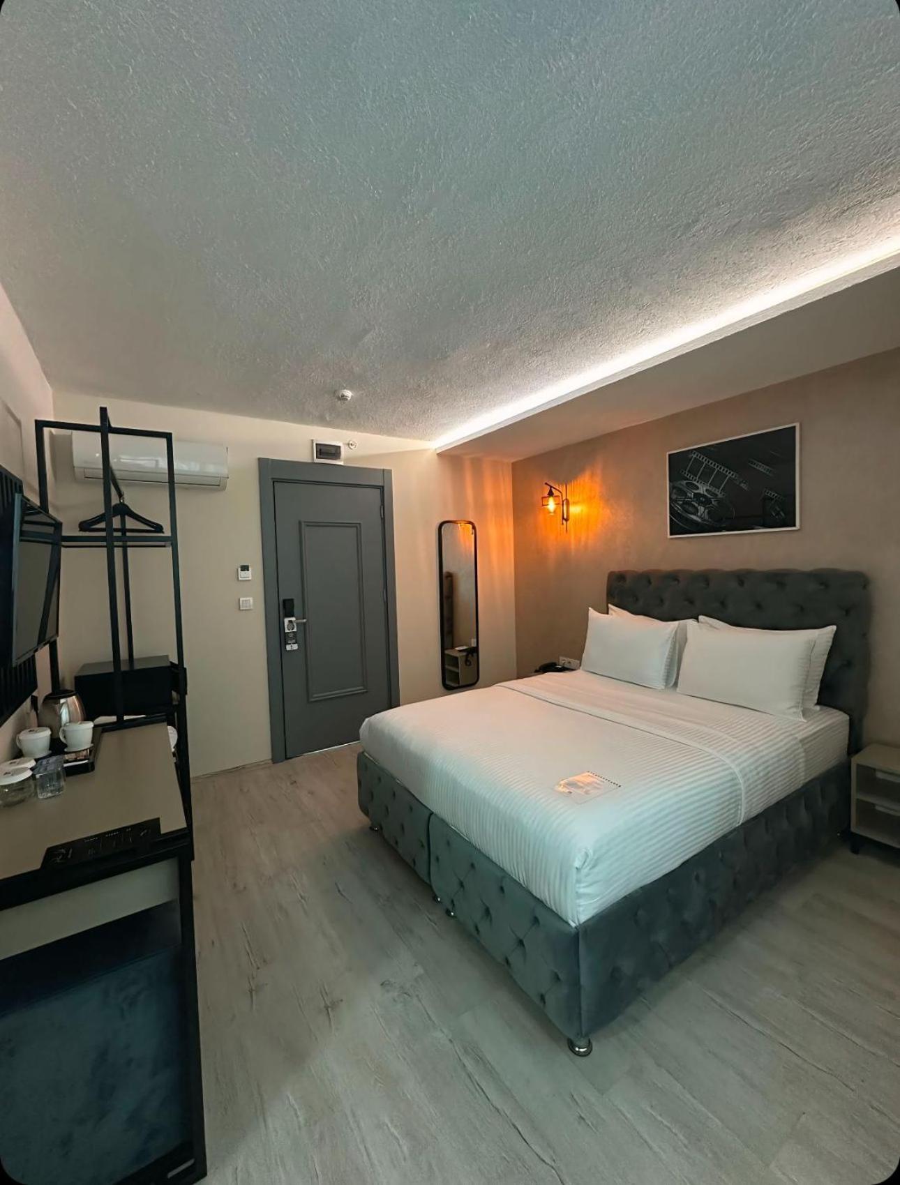 Monezza Hotel Maltepe อิสตันบูล ภายนอก รูปภาพ